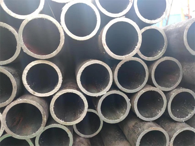 济南27simn无缝钢管厂