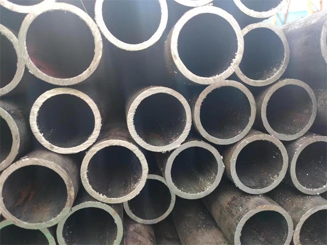 济南10#结构用无缝钢管